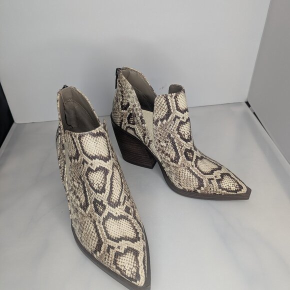 Vince Camuto Shoes - Vince Camuto Gradina Reptile Snake Print Booties